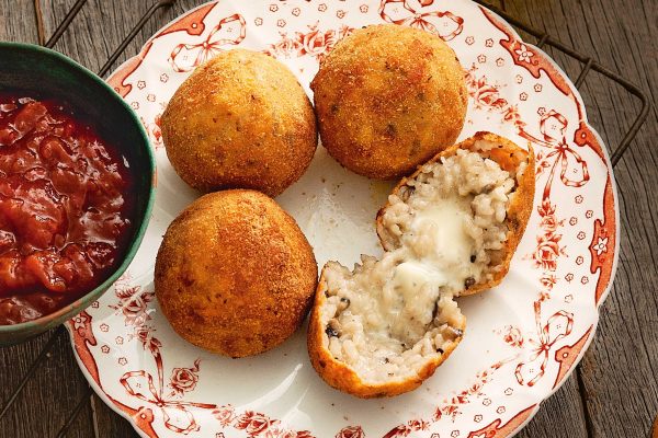 Green pesto and cheese Arancini
